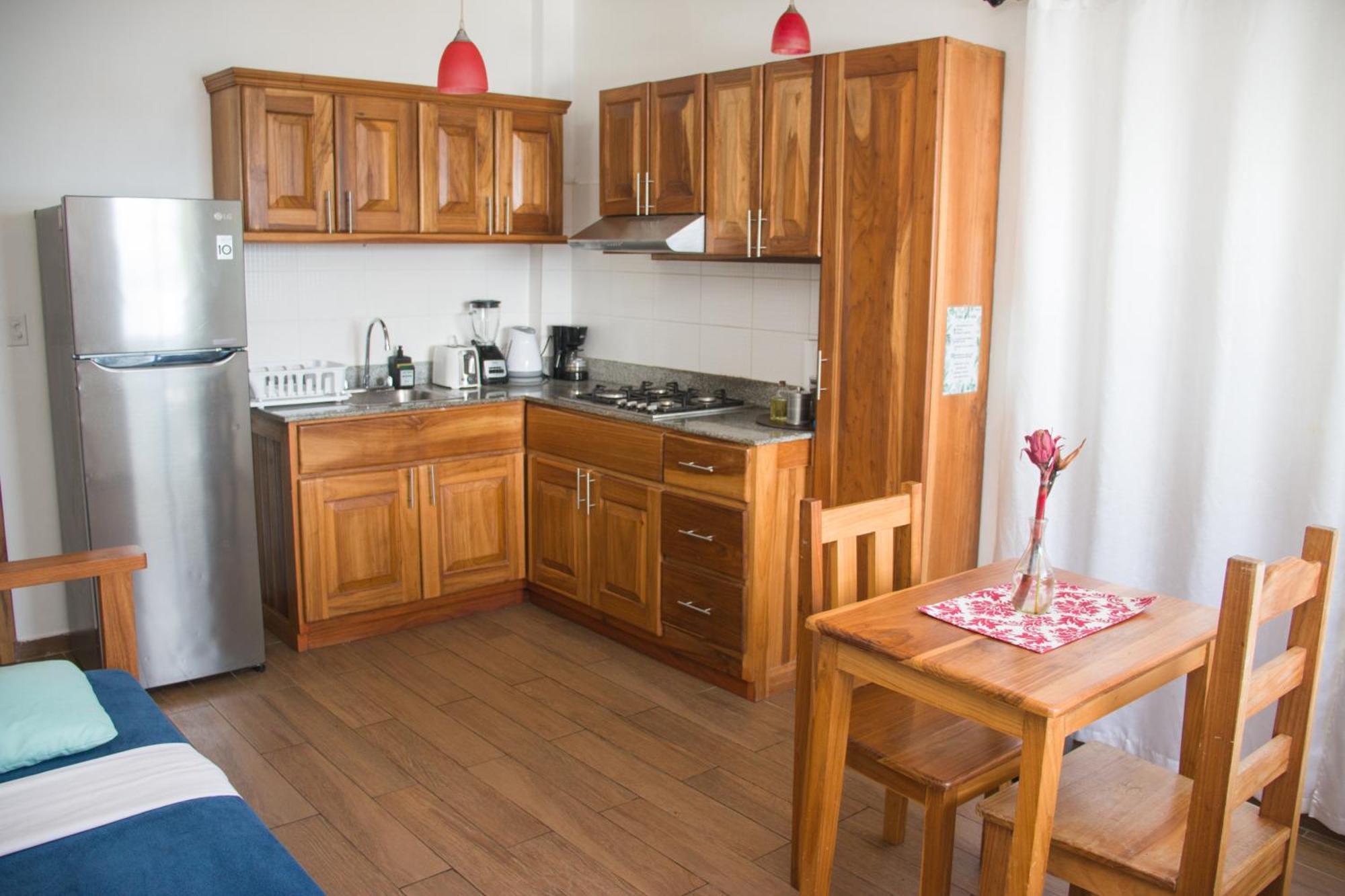 Chango'S Apartments Bocas del Toro Extérieur photo